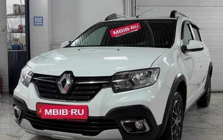 Renault Sandero II рестайлинг, 2020 год, 1 349 000 рублей, 2 фотография