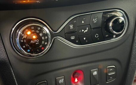 Renault Sandero II рестайлинг, 2020 год, 1 349 000 рублей, 20 фотография