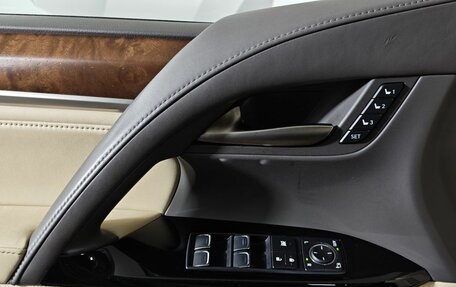 Lexus LX III, 2020 год, 9 049 000 рублей, 20 фотография