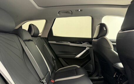 Geely Atlas, 2024 год, 2 910 000 рублей, 13 фотография