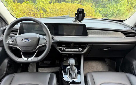 Ford Escort, 2022 год, 819 100 рублей, 11 фотография