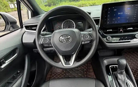 Toyota Corolla, 2022 год, 1 030 000 рублей, 9 фотография