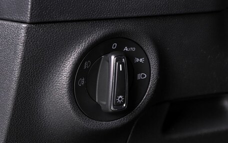 Skoda Karoq I, 2020 год, 2 290 000 рублей, 18 фотография