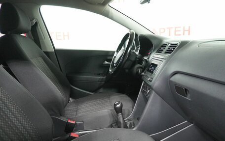 Volkswagen Polo VI (EU Market), 2017 год, 850 000 рублей, 10 фотография