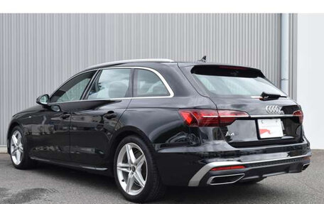 Audi A4, 2022 год, 2 250 000 рублей, 10 фотография
