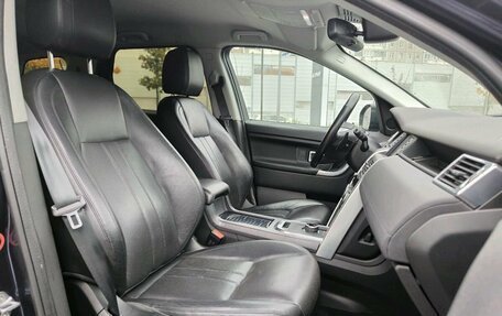 Land Rover Discovery Sport I рестайлинг, 2017 год, 2 120 000 рублей, 22 фотография