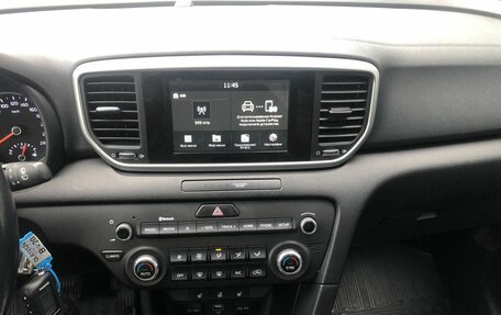 KIA Sportage IV рестайлинг, 2018 год, 2 185 000 рублей, 14 фотография