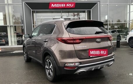 KIA Sportage IV рестайлинг, 2018 год, 2 185 000 рублей, 7 фотография