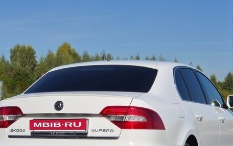 Skoda Superb III рестайлинг, 2014 год, 1 350 000 рублей, 12 фотография