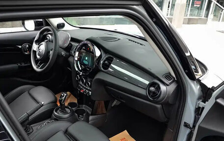 MINI Hatch, 2023 год, 1 685 000 рублей, 20 фотография