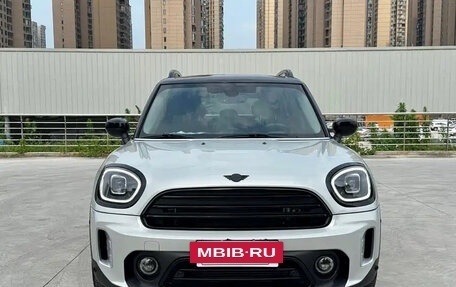 MINI Countryman II (F60), 2023 год, 1 900 000 рублей, 2 фотография