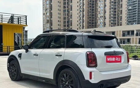MINI Countryman II (F60), 2023 год, 1 900 000 рублей, 6 фотография