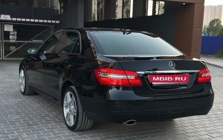 Mercedes-Benz E-Класс, 2010 год, 1 250 000 рублей, 5 фотография