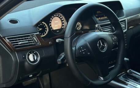 Mercedes-Benz E-Класс, 2010 год, 1 250 000 рублей, 21 фотография
