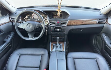 Mercedes-Benz E-Класс, 2010 год, 1 250 000 рублей, 17 фотография