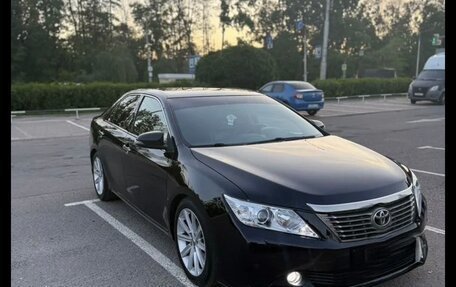 Toyota Camry, 2011 год, 1 310 000 рублей, 2 фотография