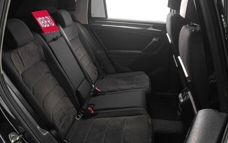 Volkswagen Tiguan II, 2017 год, 3 109 000 рублей, 7 фотография