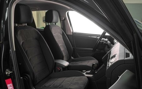 Volkswagen Tiguan II, 2017 год, 3 109 000 рублей, 8 фотография