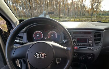 KIA Rio II, 2011 год, 699 000 рублей, 15 фотография