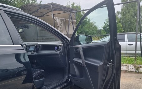 Toyota RAV4, 2019 год, 2 550 000 рублей, 8 фотография