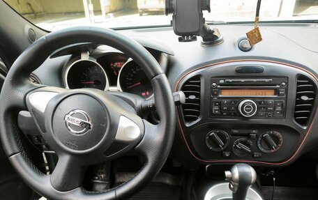 Nissan Juke II, 2013 год, 900 000 рублей, 12 фотография