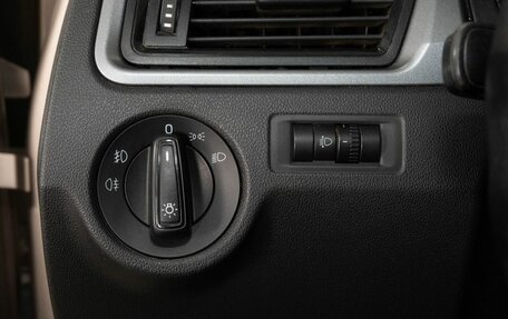 Skoda Rapid I, 2018 год, 1 100 000 рублей, 14 фотография