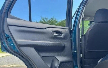 Daihatsu Rocky, 2023 год, 1 150 007 рублей, 31 фотография