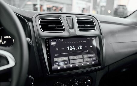 Renault Sandero II рестайлинг, 2020 год, 1 100 000 рублей, 9 фотография