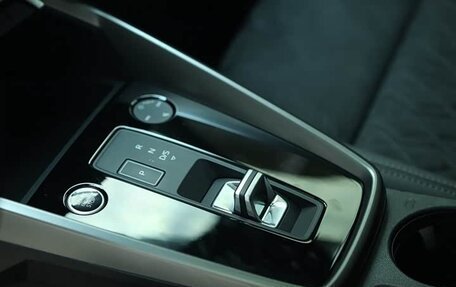 Audi A3, 2023 год, 2 060 001 рублей, 14 фотография