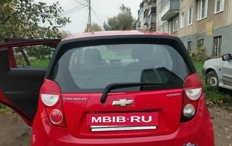 Chevrolet Spark III, 2013 год, 450 000 рублей, 2 фотография