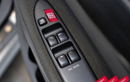 Toyota Ipsum II, 2002 год, 899 000 рублей, 12 фотография