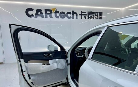 Volvo XC60 II, 2025 год, 5 377 700 рублей, 26 фотография