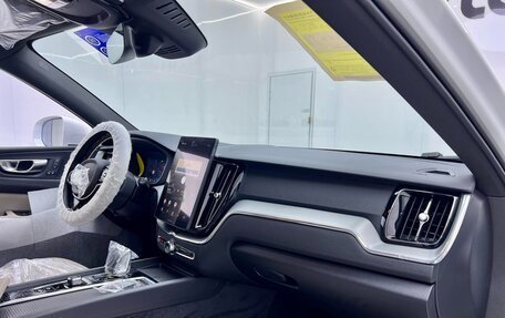 Volvo XC60 II, 2025 год, 5 377 700 рублей, 36 фотография