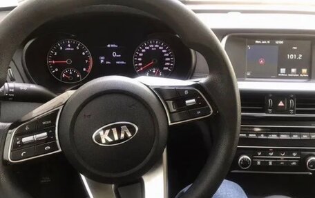 KIA K5 II, 2018 год, 1 800 000 рублей, 5 фотография