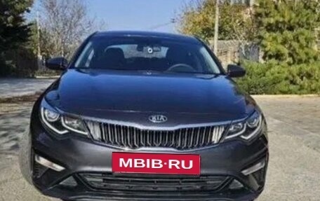 KIA K5 II, 2018 год, 1 800 000 рублей, 9 фотография