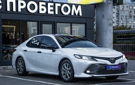 Toyota Camry, 2019 год, 2 580 000 рублей, 3 фотография