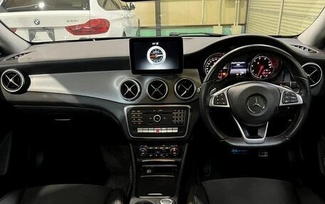 Mercedes-Benz CLA, 2017 год, 1 355 000 рублей, 10 фотография