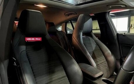 Mercedes-Benz CLA, 2017 год, 1 355 000 рублей, 15 фотография
