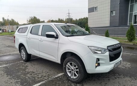 Isuzu D-Max, 2021 год, 2 800 000 рублей, 2 фотография