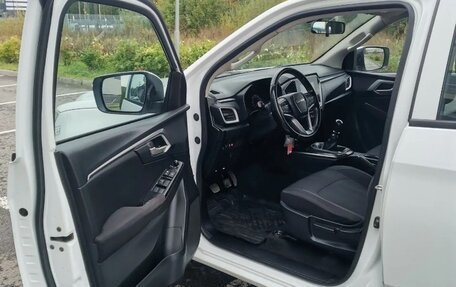 Isuzu D-Max, 2021 год, 2 800 000 рублей, 16 фотография