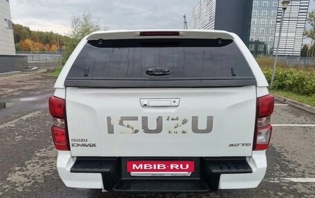 Isuzu D-Max, 2021 год, 2 800 000 рублей, 10 фотография