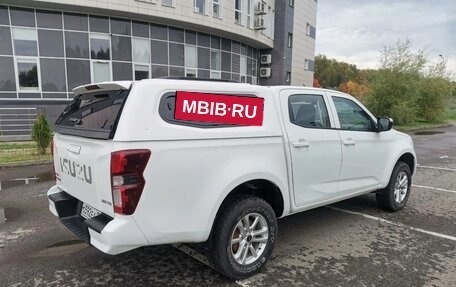Isuzu D-Max, 2021 год, 2 800 000 рублей, 14 фотография