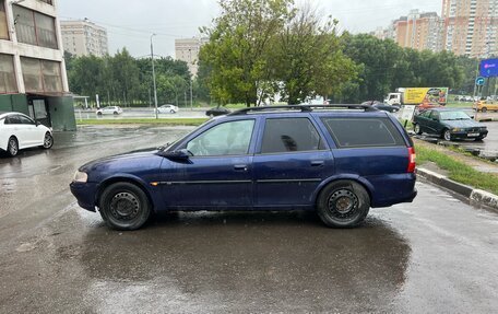 Opel Vectra B рестайлинг, 1998 год, 150 000 рублей, 3 фотография
