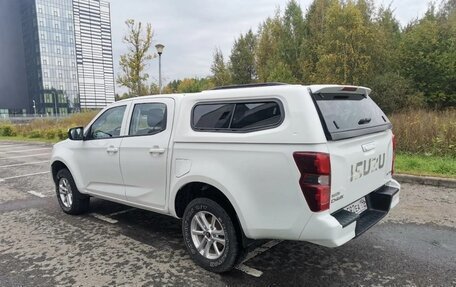 Isuzu D-Max, 2021 год, 2 800 000 рублей, 20 фотография