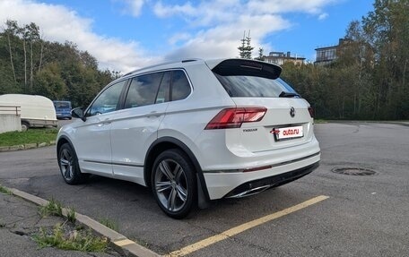 Volkswagen Tiguan II, 2019 год, 3 050 000 рублей, 4 фотография