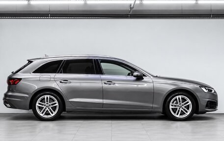 Audi A4, 2019 год, 3 250 000 рублей, 4 фотография