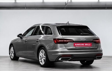 Audi A4, 2019 год, 3 250 000 рублей, 2 фотография