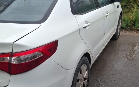 KIA Rio III рестайлинг, 2012 год, 560 000 рублей, 6 фотография