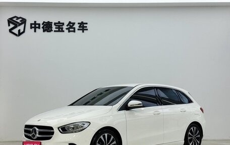Mercedes-Benz B-Класс, 2022 год, 1 420 000 рублей, 1 фотография