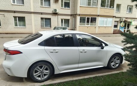 Toyota Corolla, 2021 год, 1 500 000 рублей, 4 фотография